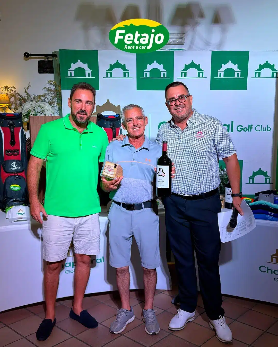 Players collecting wine and gourmet prizes at El Chaparral Golf Club